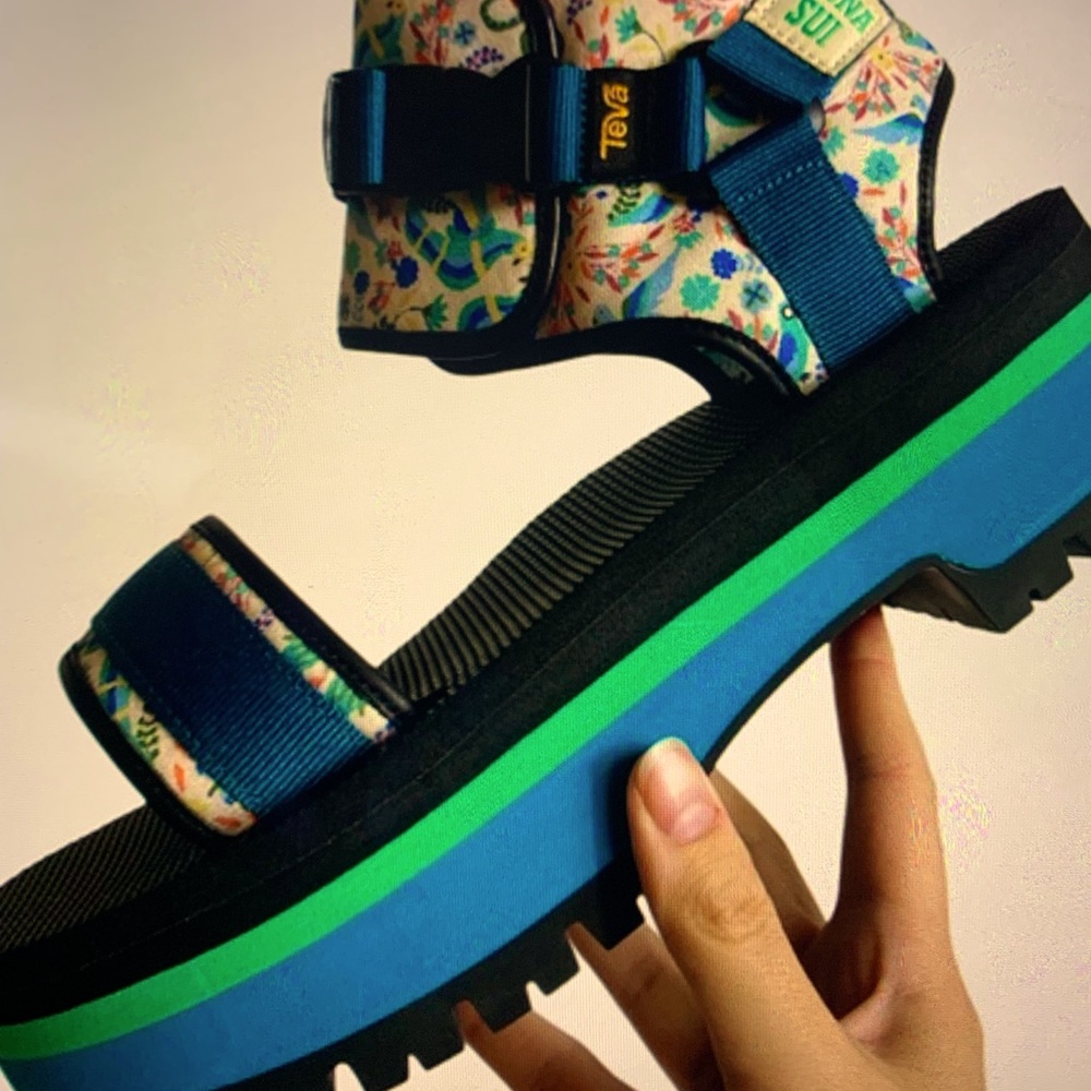 Anna Sui Teva Indio Jewell Platform Sandal